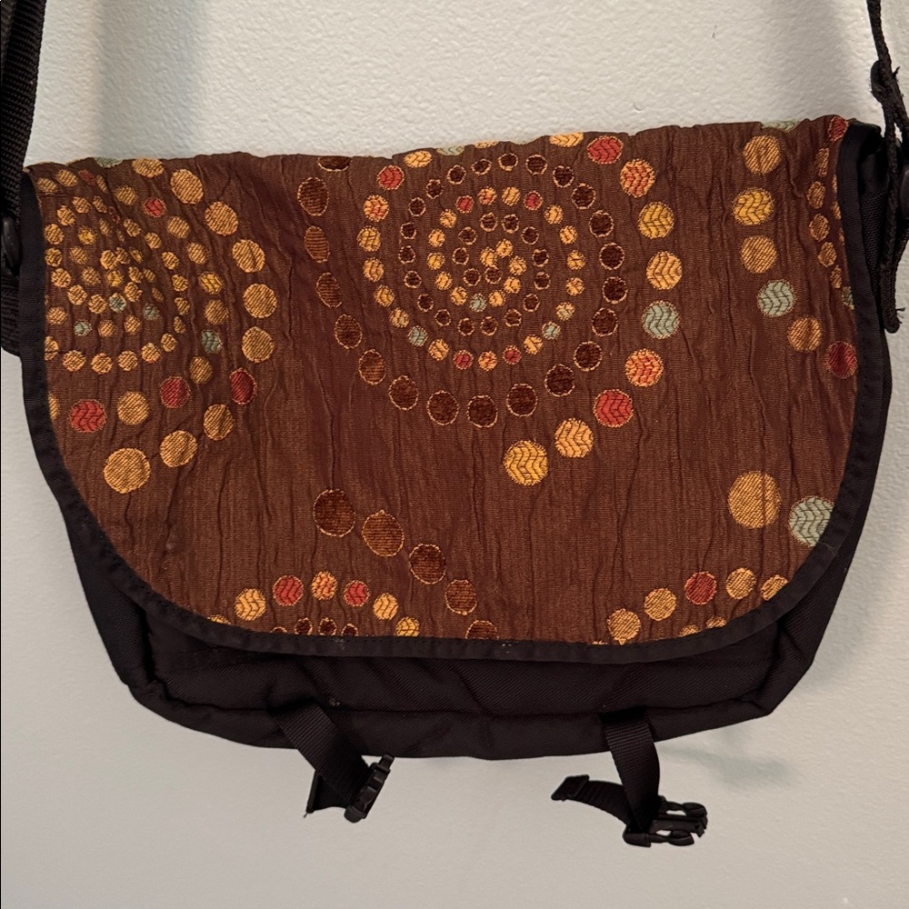 Vegan cross body purse, messenger bag.